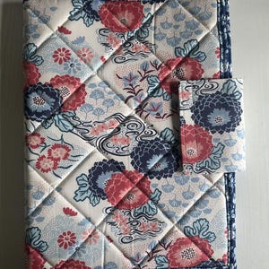 Double Zip Pocket Project Keeper made by Tiger Lily Designs for the Keeper Club