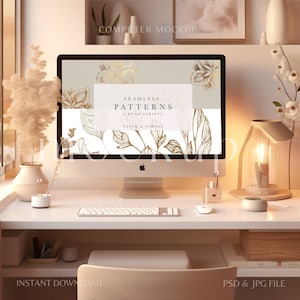 Puede incluir: Una maqueta de ordenador con fondo blanco y un diseño floral dorado. El texto en la pantalla dice "Patrones sin costuras, Una gran variedad, Haz clic y desplázate".