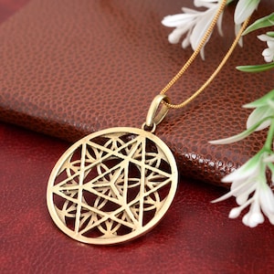 Gold Star Tetrahedron Pendant, Sacred Geometry Pendant,Geometric Yoga Jewelry, Star of david,