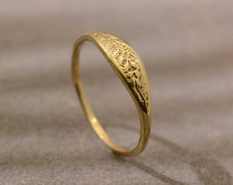 Vintage Engraved Gold Band Ring, Dainty Minimalist Gold Ring for Women, Antique Style Etched Ring, Thin Stackable Band Jewelry Gift