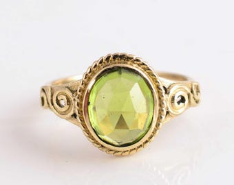 Green Peridot Ring, Gold Gemstone Ring, Vintage Style Statement Ring, Handmade Peridot Jewelry, Gift for Her