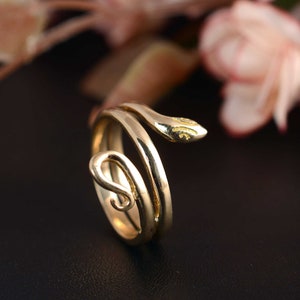 Snake Ring, Stacking Animal Ring, Open Serpent Band, Snake Jewelry, Vintage Ring, Bohemian Jewelry, Adjustable Ring, Dainty Snake Ring,