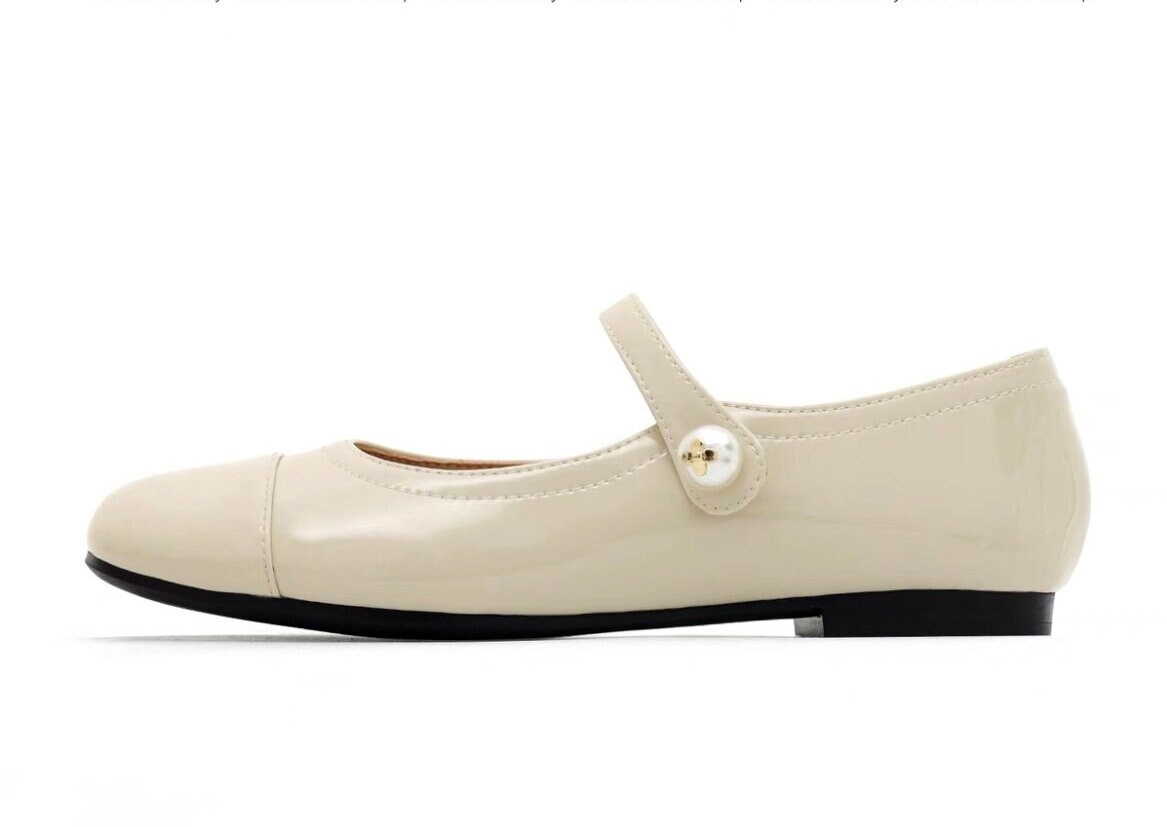 lightweight mary jane shoes