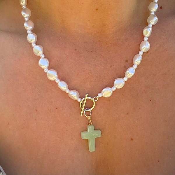 Collier de perles, collier croix, chaîne de perles d’eau, bijoux fantaisie, cadeau pour femmes
