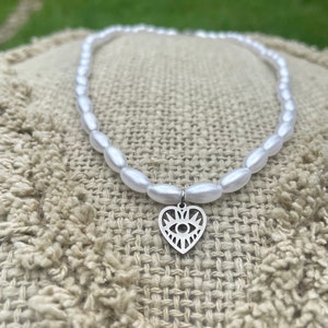 Pearl necklace with heart pendant ~ water pearl necklace ~ charms necklace ~ summer jewelry ~ personalized necklace ~ gift for her