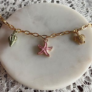 Shell, star and turtle charm necklace ~ beach jewelry ~ ocean necklace ~ boho necklace ~ chain necklace ~ gift for her