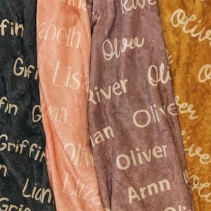 Coperta da viaggio personalizzata in velluto di velluto: coperta compatta e personalizzata con nome, coperta leggera per viaggi in auto, aereo o campeggio