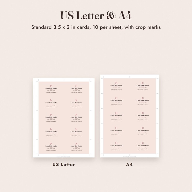 K&ouml;nnte beinhalten: Zwei druckbare B&ouml;gen in den Formaten US Letter und A4, die jeweils zehn Visitenkarten mit den Ma&szlig;en 8,89 x 5,08 cm enthalten. Die Karten zeigen den Text Luna Hair Studio mit einem Scherensymbol und Schnittmarken auf hellrosa Grund.