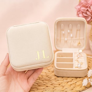 Custom jewelry box Jewelry box jewelry ring box travel jewellery case girls jewellery box jewelry box with name bridesmaid proposal