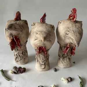 Ceramic chicken figurine, hand-formed unique pieces, animal figurine garden ceramics, funny kitchen decoration, modern vintage ceramics, Bookshelf ceramicart