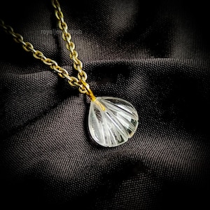 AAA Crystal Quartz Shell Carved Pendant, 925 Silver Jewelry, Shell Shape Gemstone Charm Pendant, Sea Shell Protection Necklace for Women