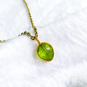 Peridot Leaf Pendant, 925 Sterling Silver Necklace, Handmade Natural Gemstone Jewelry, Crystal Healing Charm, Spiritual Energy Gift for Her