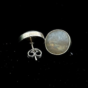 Kolczyki z tęczowym kamieniem księżycowym 925 ze srebra - Moonstone 16 MM okrągłe kolczyki ze srebra - Kolczyki z tęczowym kamieniem księżycowym Kryształ -