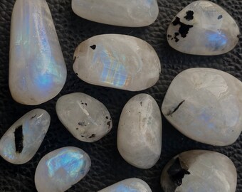 Rainbow Moonstone Tumbled Crystals Gemstones, Natural Polished Moonstone Tumbled Jewelry, Moonstone Tumbled Pendant Stone For Making Jewelry