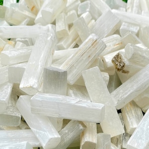 Selenite Shards, Selenite Sticks, Selenite Slab, Selenite Stone, Natural Selenite Crystal Wand Blades Logs Shards, Selenite Jewelry Making