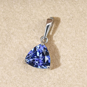 AAAA Tanzanite Solitaire Pendant in Sterling Silver, Tanzanite Pendant, Tanzanite Necklace, Tanzanite Jewelry, Gift for Her