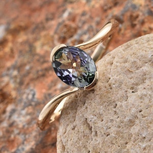 World Rare Bi Color Tanzanite Ring in Sterling Silver, Peacock Tanzanite Ring, Unheated Tanzanite Ring, Green Blue Tanzanite Ring