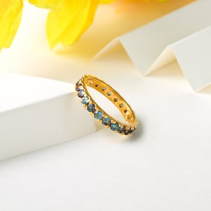 Natural Color Change Alexandrite Eternity Band Ring in Sterling Silver, Eternity Ring, June Birthstone, Rare Gemstone Ring, Gift for Her