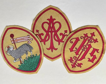1 piece of vestment applique