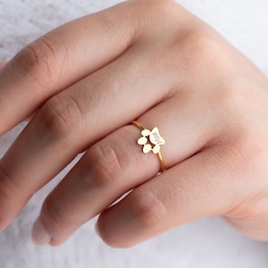 Personalized Paw Print Ring Dainty Dog Paw Ring Custom Dog Memorial Ring Silver Pet Memorial Ring Dog Remembrance Gift for Dog Lovers