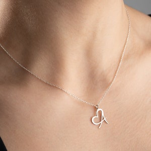 Custom Initial Necklace with Heart Necklace with Initial Personalized Initial Heart Necklace with Letter Necklace with Heart Dainty Mom Gift