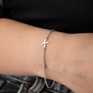 Pulsera con piedra de nacimiento e inicial Pulsera con piedra de nacimiento inicial Pulsera con piedra de nacimiento personalizada Pulsera con letra Pulsera con piedra de nacimiento personalizada