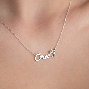 Benutzerdefinierte Paw Print Name Halskette mit Pfote Personalisierte Paw Halskette mit Namen Sterling Silber Hundename Halskette Mama personalisierte Haustier Halskette