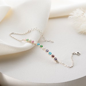 bridesmaid gifts
charm gift for mom
dainty bracelet
friendship bracelet
minimalist jewelry
sideways initial