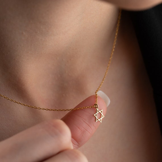 Dainty star of david necklace deals