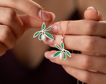Green Olive Branch Necklace and Olive Branch Earrings Set, Necklace and Earrings Set Green:  Minimalist Jewelry Set