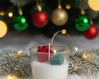 Handgegossenes Weihnachtskurzes Glas | Sojawachs Duftkerze mit festlichem Design | Urlaub Wohnkultur