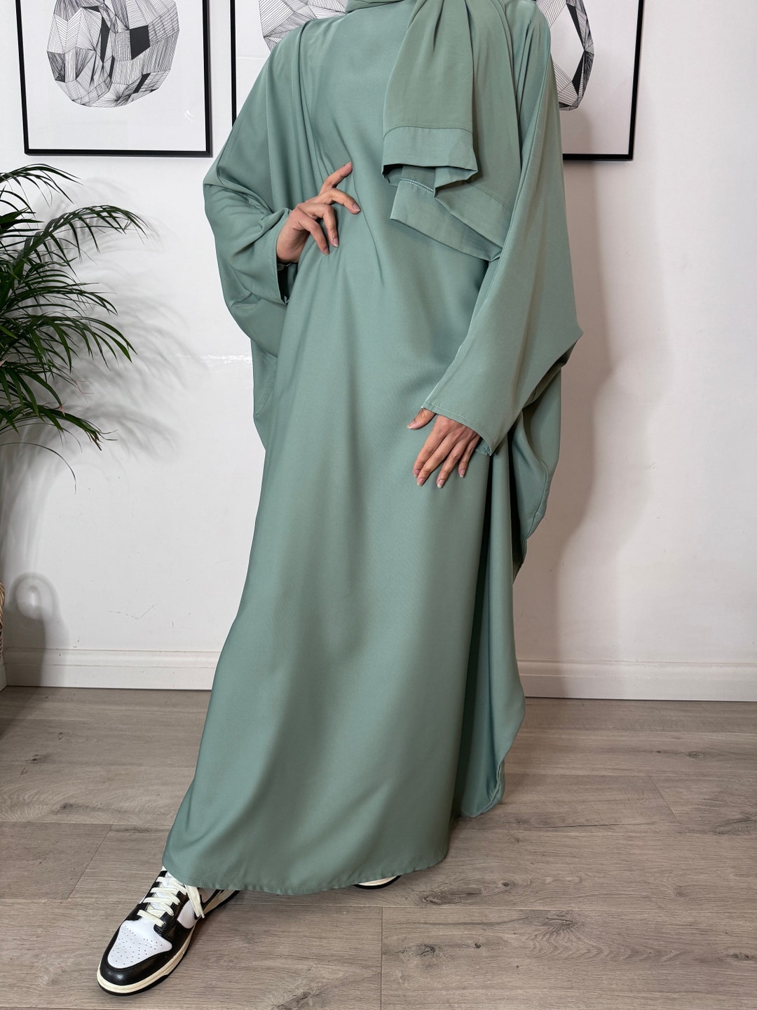 dissh aisle white linen bow midi dress Dissh Aisle Linen Dress, White – Plus One Dress Hire main image 1