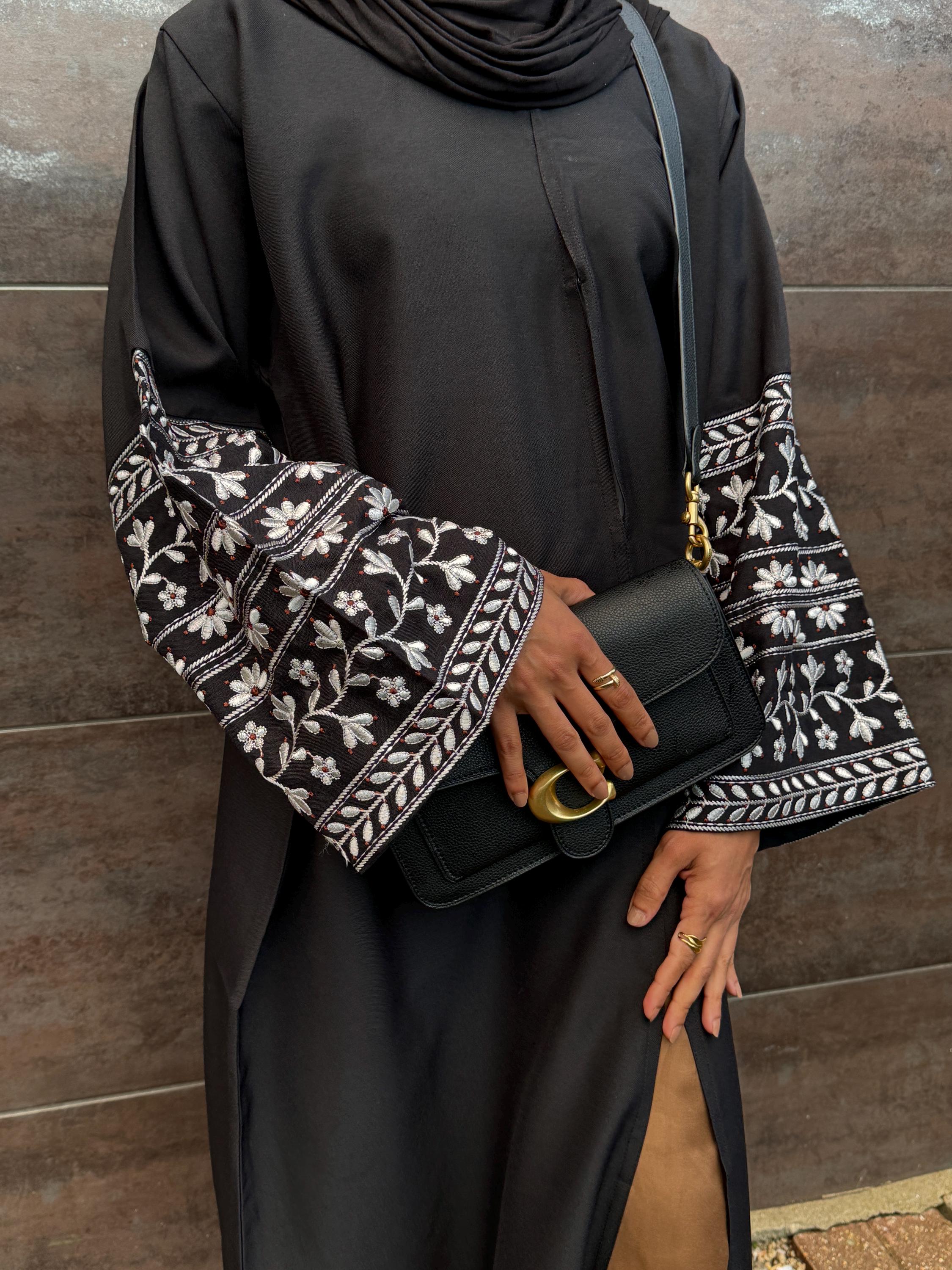 Abaya flower design outlet