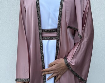 Conjunto Abaya de satén de 4 piezas Dalia / Granate, Negro, Lila, Azul marino, Champán / Elegante fiesta de Dubai, ocasión, atuendo de boda