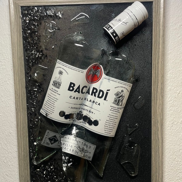 Bacardi I Broken Bottle Art I Flaschenkunst I Bilderrahmen I Rum