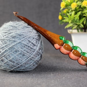 Handmade Rosewood Crochet Hook: Ergonomic Epoxy Resin Handle