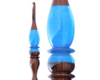 Handmade Ergonomic Crochet Hook: Rosewood & Epoxy Resin