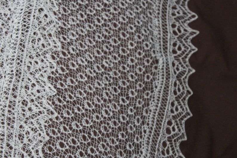 Knitted Lace Wedding Shawl/Wrap/White/Large zdjęcie 6