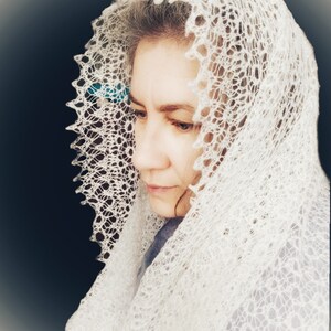 Knitted Lace Wedding Shawl/Wrap/White/Large zdjęcie 1