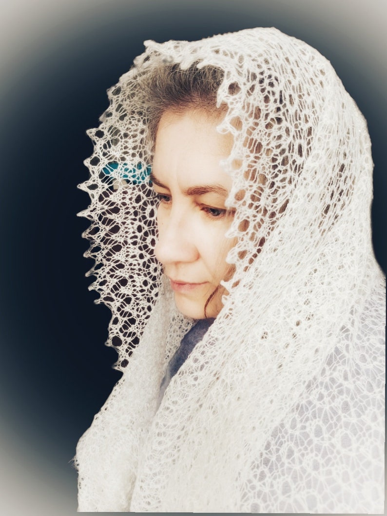 Knitted Lace Wedding Shawl/Wrap/White/Large zdjęcie 1
