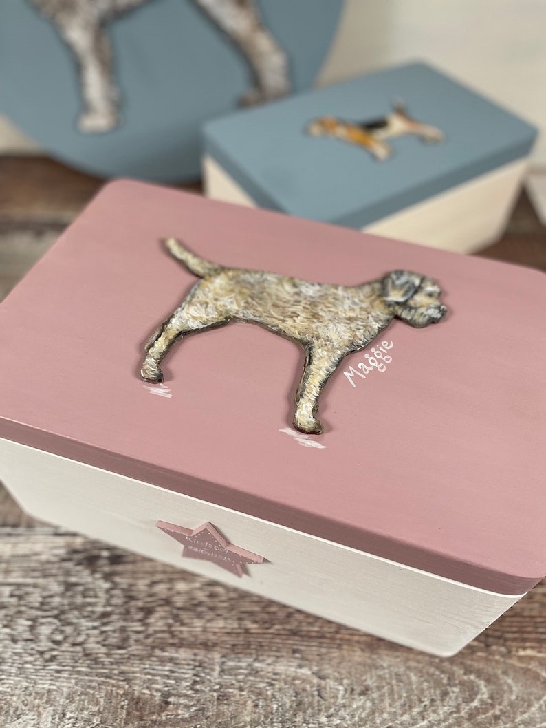 Handpainted Dog Breed Memory Box, Wooden Keepsake Box for Dogs, Dog Loss, Dog Memorial Gift image 2