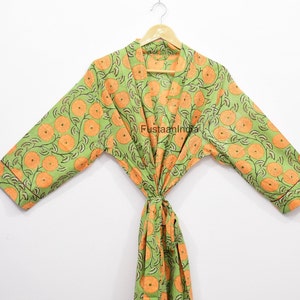Floral Print robes, bridesmaid kimono robe, floral kimono night suit, bridal kimono, Indian floral gown, Indian floral robe, printed organic