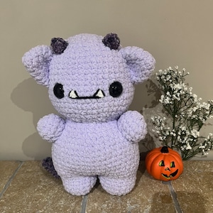 Lavendel demon knuffel