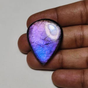 Bellissimo!! Labradorite viola Flash Spectrolite di qualità AAA++ a forma di cabochon, a forma di pera, ideale per la creazione di gioielli!!