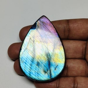 Prachtig!! AAA++ kwaliteit regenboogflits labradoriet cabochon peervorm 60 x 42 x 7 mm 165 kt Het beste voor het maken van sieraden!!
