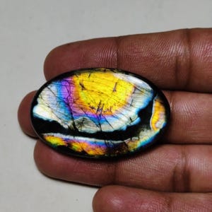 Wunderschön!! AAA ++ Qualität Regenbogen auffälliger Labradorit Edelstein Cabochon Birnenform Am besten für Schmuckherstellung !!
