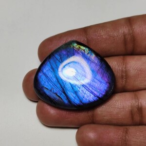 Wunderschöne Qualität Lila auffällige Spektrolith Labradorit Cabochon Herzform Am besten für die Schmuckherstellung !!