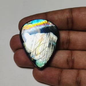 Wunderschön!! AAA ++ Qualität Regenbogen-Labradorit Cabochon Birnenform 42 × 32 × 7 MM 92 Ct Am besten für die Schmuckherstellung !!