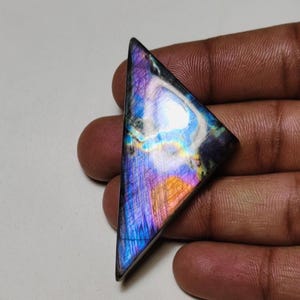 Pietra preziosa cabochon di labradorite Spectrolite arcobaleno di qualità AAA++, forma ricercata, ideale per la creazione di gioielli!!