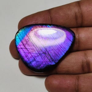Purple Flashy Spectrolite Labradorite Cabochon / Natural Labradorite Loose Gemstone / Rare Flashy Labradorite Cabochon/ Fancy shape